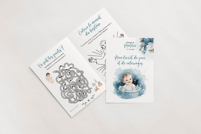 Cahier d&#039;activités personnalisé Baptême Fleurs &amp; Blush bleu